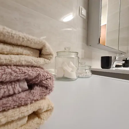 Magnolia Apartment