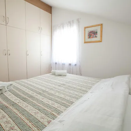 Magnolia Apartment *